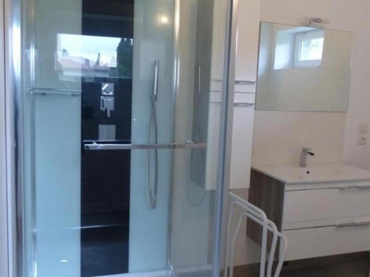 Gîte Pôëzat, 4 pièces, 6 personnes - FR-1-489-37 Esterno foto
