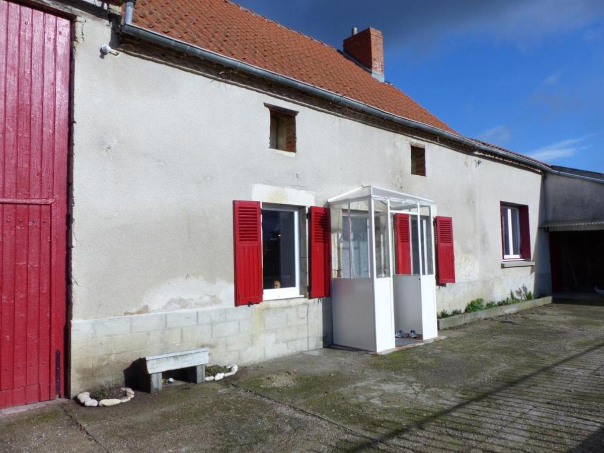 Gîte Pôëzat, 4 pièces, 6 personnes - FR-1-489-37 Esterno foto