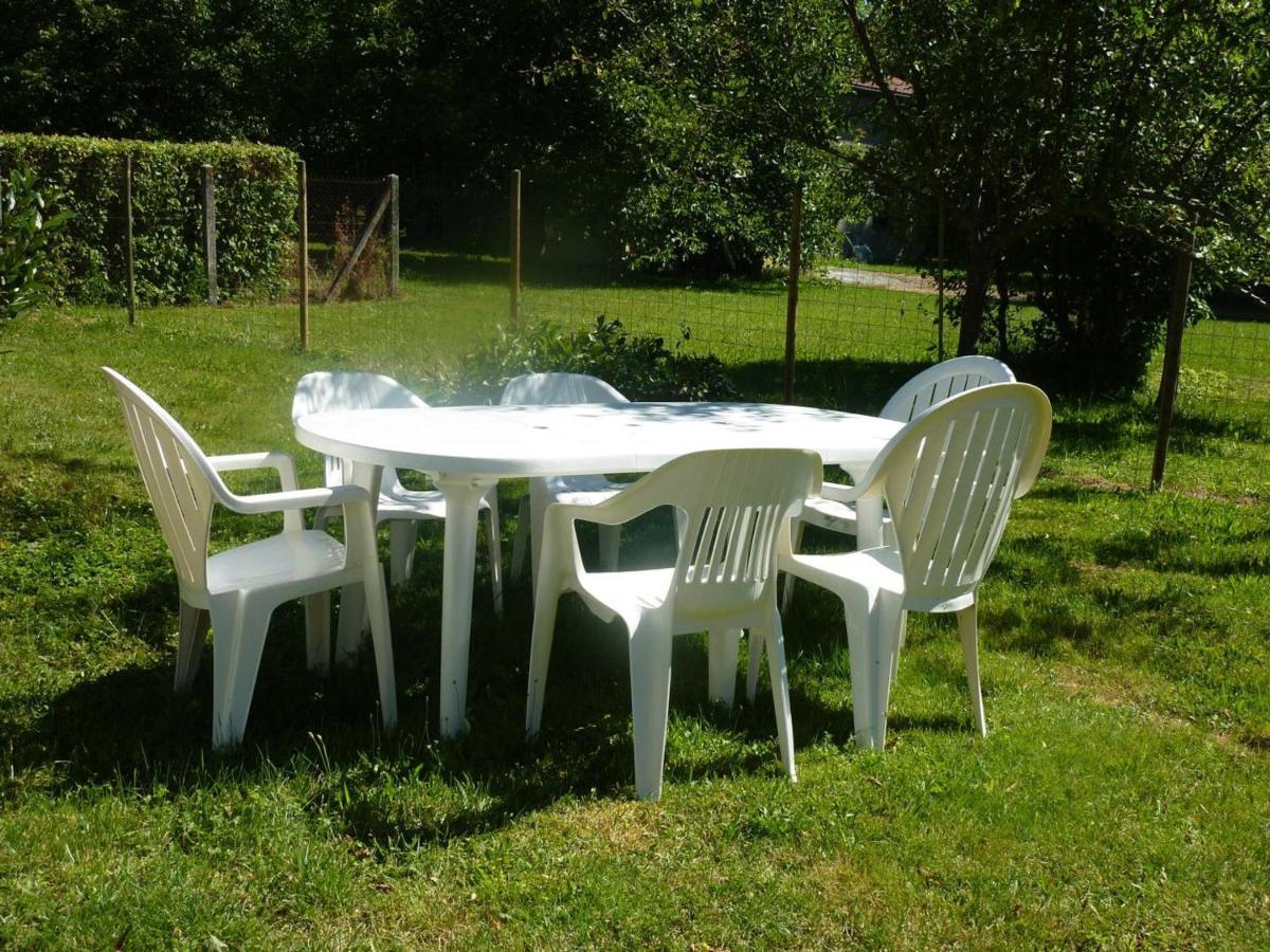 Gîte Pôëzat, 4 pièces, 6 personnes - FR-1-489-37 Esterno foto